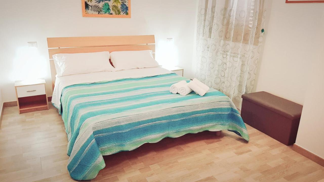 Sweet Harmony Apartment เลชเช ภายนอก รูปภาพ